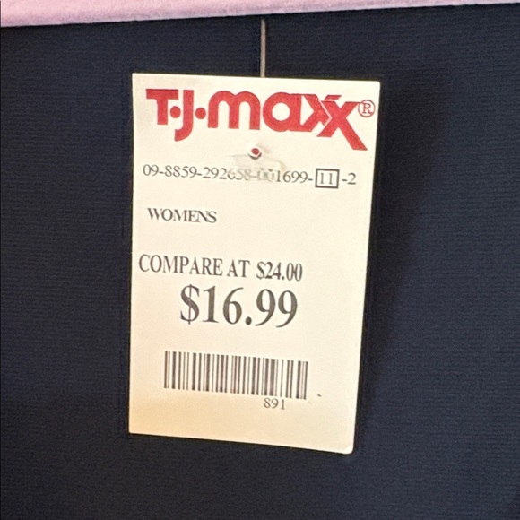 NWT Tahari Midnight Blue Women's Top Size 3X - Picture 4 of 7